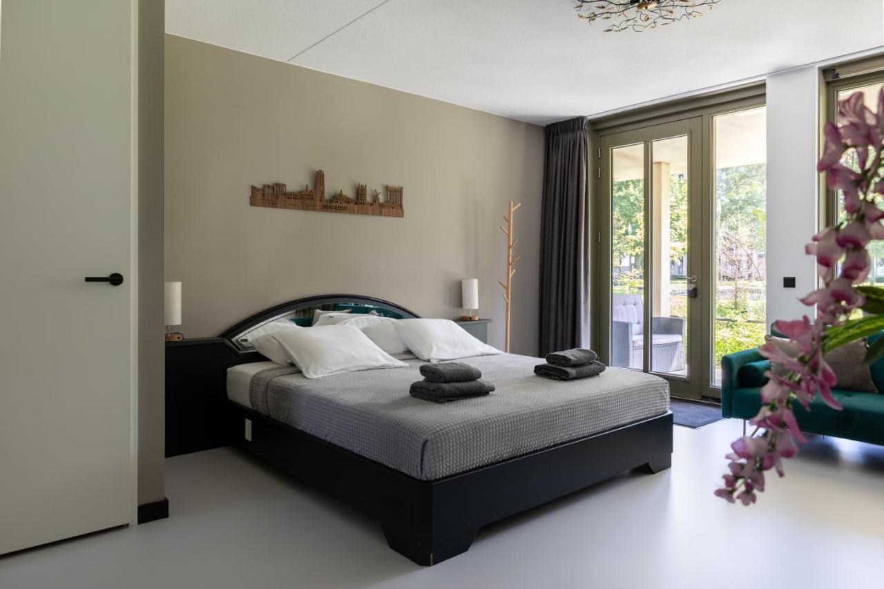 דורדרכט Luxury Room With King Size Bed מראה חיצוני תמונה