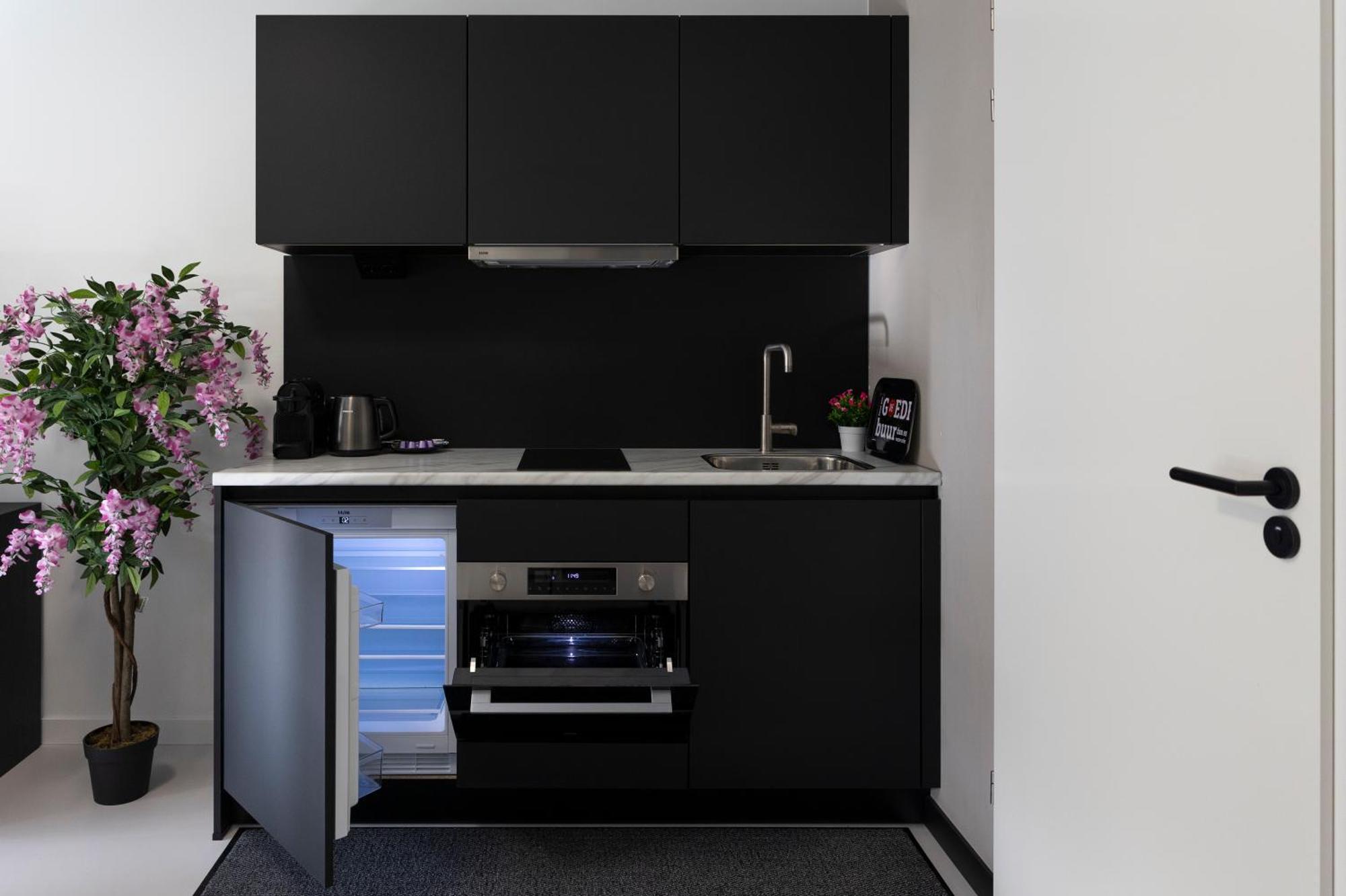 דורדרכט Luxury Room With King Size Bed מראה חיצוני תמונה